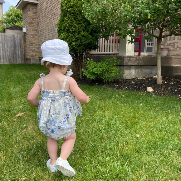 baby gap girl bloomer and crop - Picture 2 of 2
